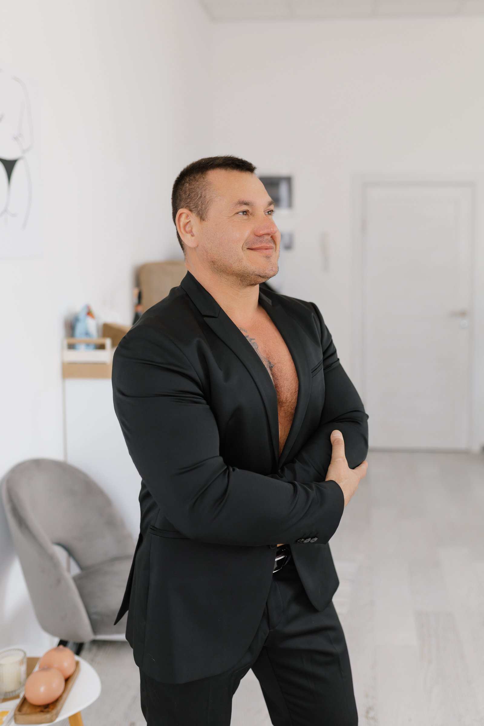 Чоловіча депіляція в студії